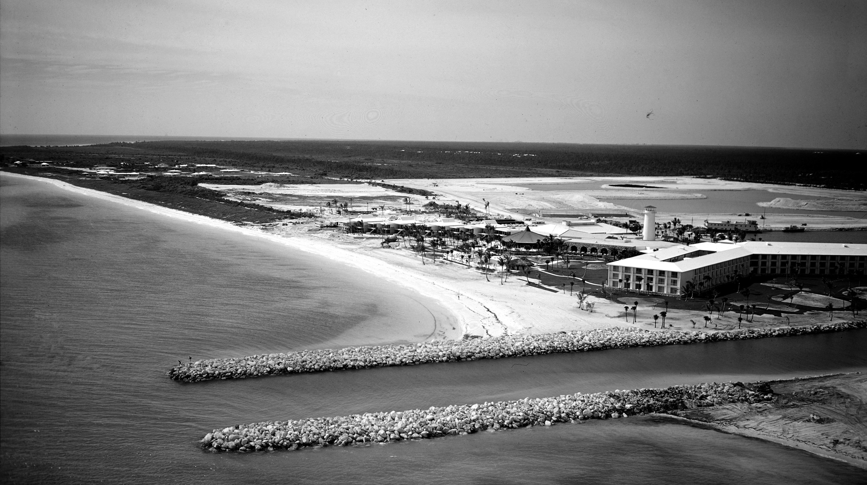 Lucayan Beach Hotel, 1960's