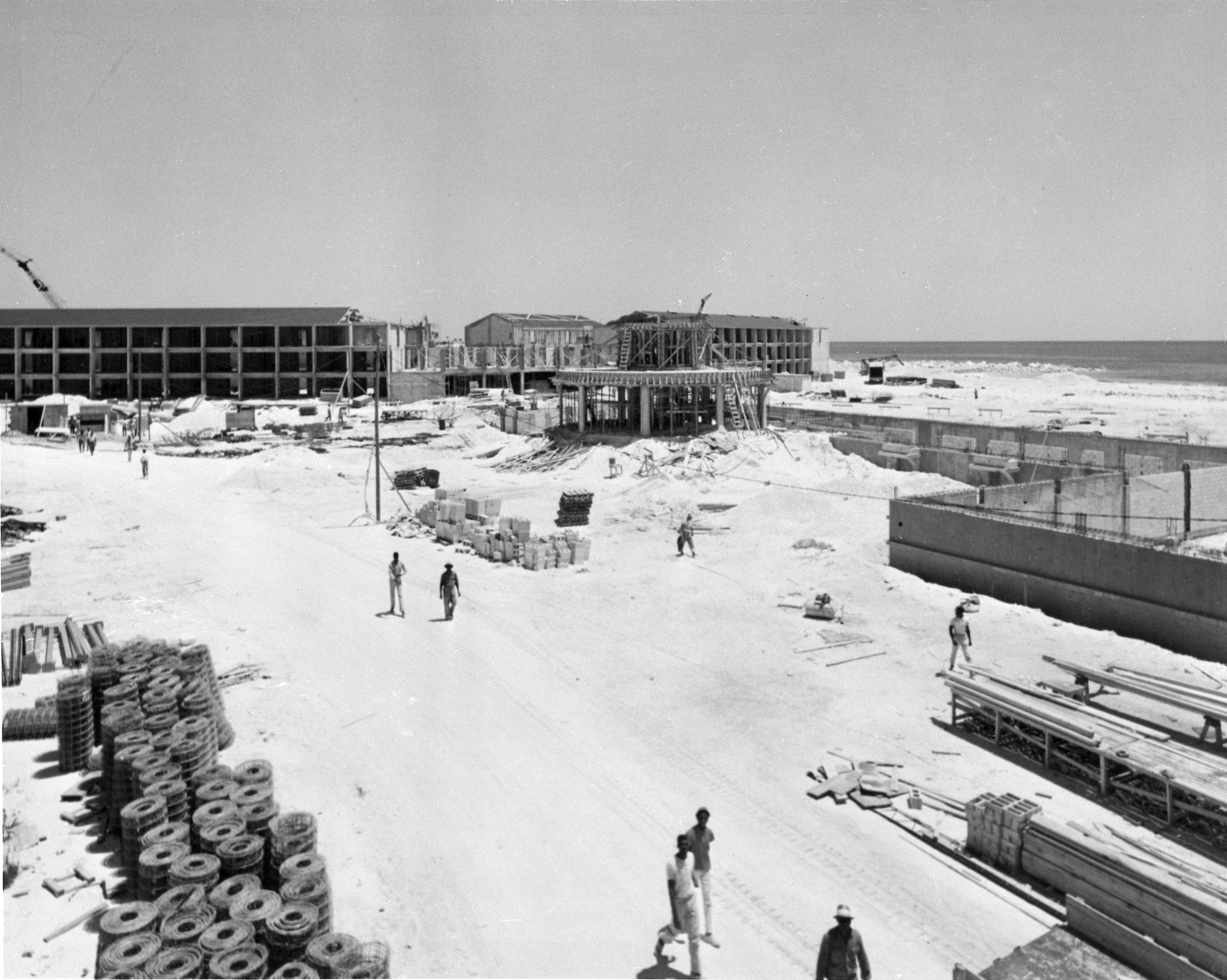 Lucayan Beach Hotel under construction, April 1963