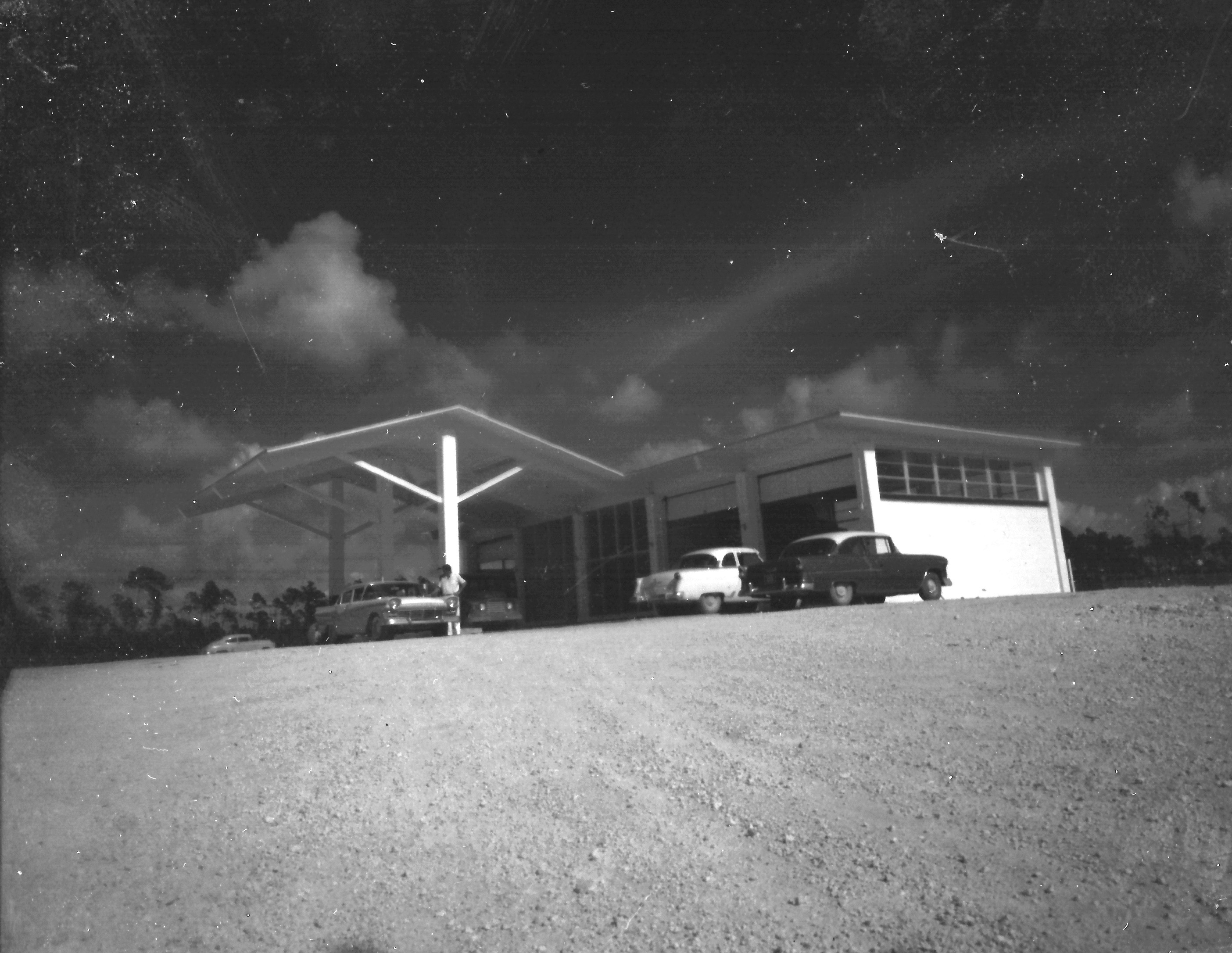 Gas station at Queens Highway and Yellow Pine Street, 1960's