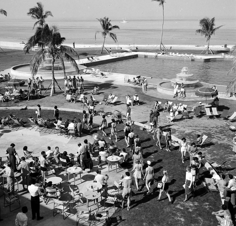 Iconic pool-side fountains at Butlin’s Vacation Village, 1950