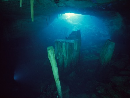 Lucayan Cavern